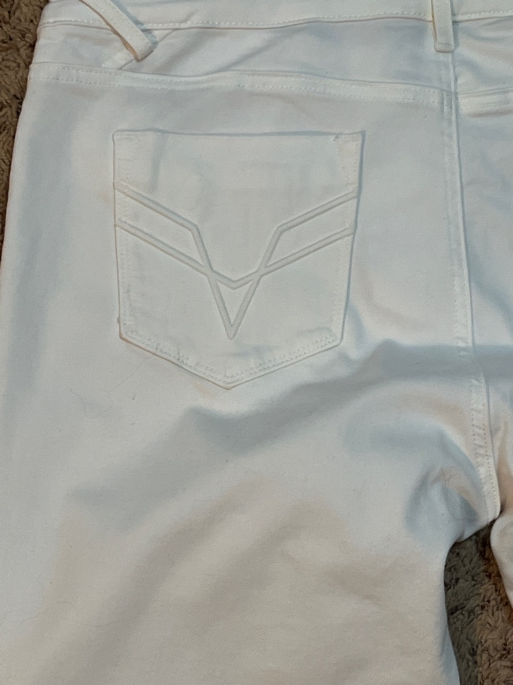 EUC Vigoss The Chelsea White Skinny Jeans {Size 16} - Picture 7 of 9
